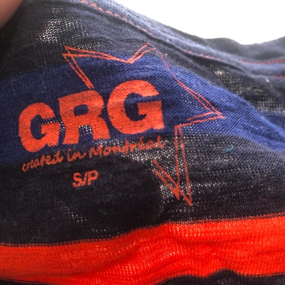Garage -GRG - tshirt size small. Short sleeve , V neck multi colour , - Picture 3 of 6